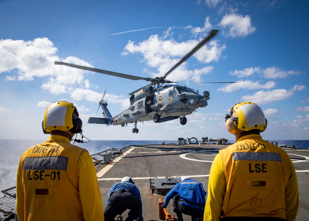 DVIDS - Images - Commander, Carrier Strike Group 12 Visits USS Ramage ...