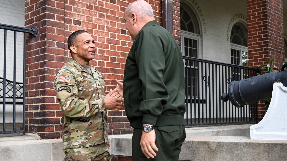 Brazilian Chairman of the Joint Chiefs of Staff Visits the IADC