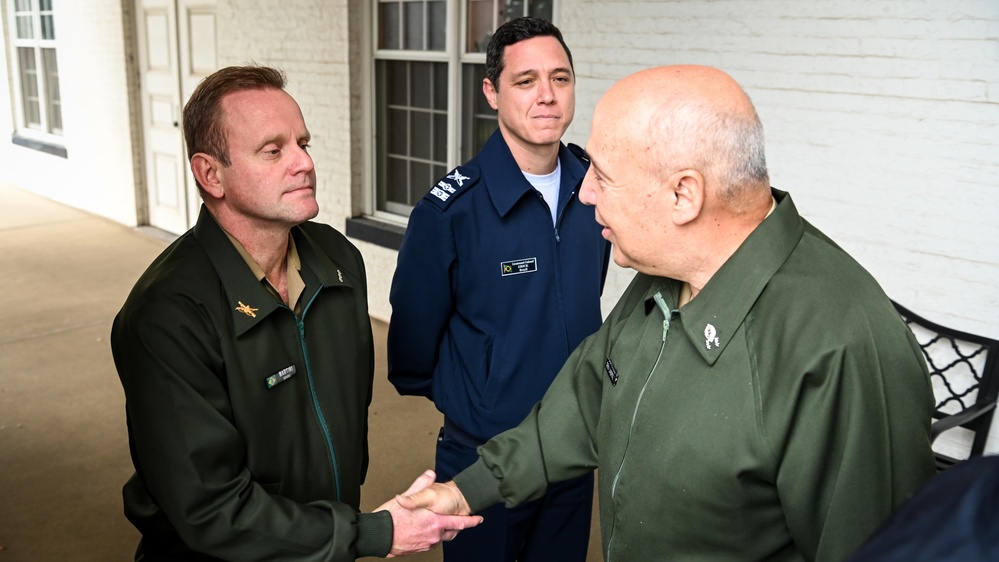 Brazilian Chairman of the Joint Chiefs of Staff Visits the IADC