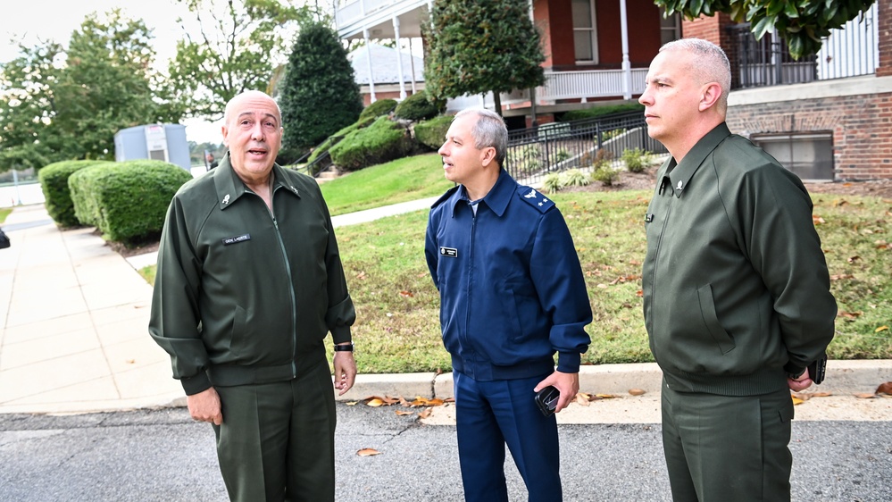 Brazilian Chairman of the Joint Chiefs of Staff Visits the IADC