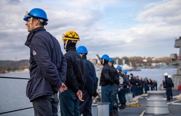 USS Roosevelt (DDG 80) Arrives in Gdynia, Poland