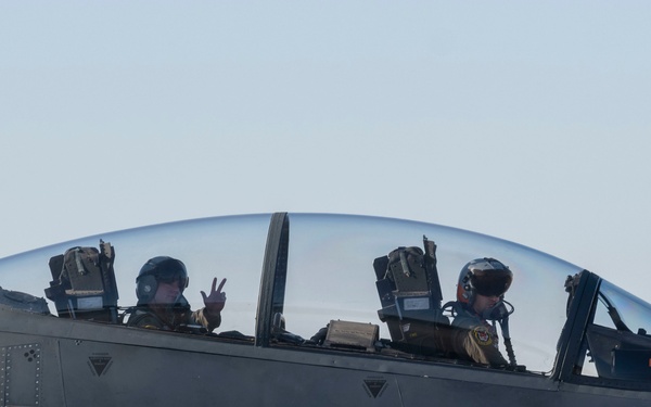 Gunfighter Flag 23-1