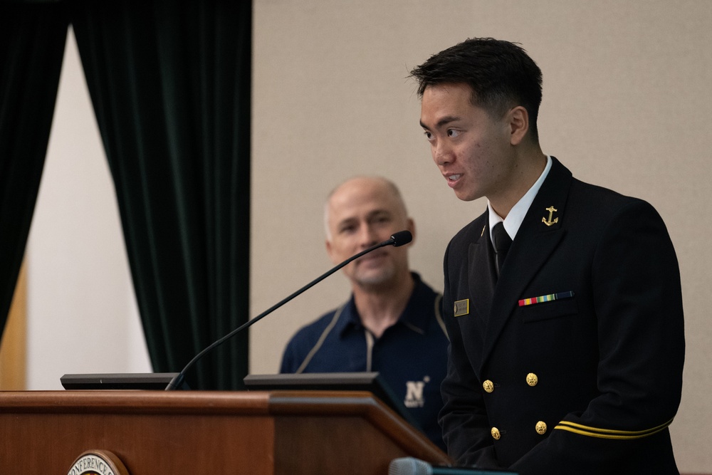 Congresswoman Castor and MacDill Leadership host Academy Day