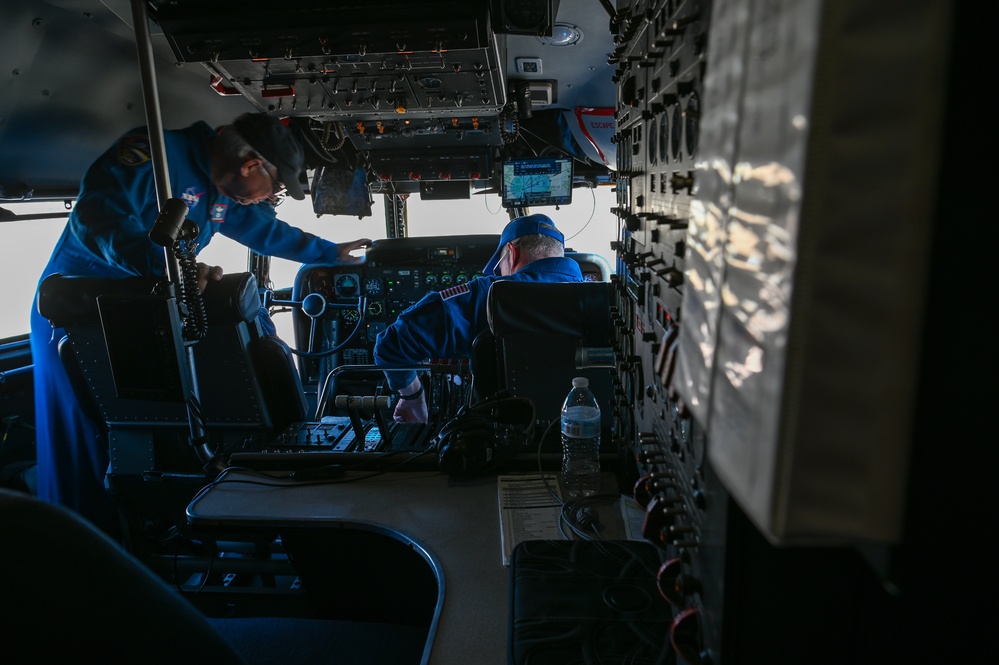 Super Guppy Lands at Tinker