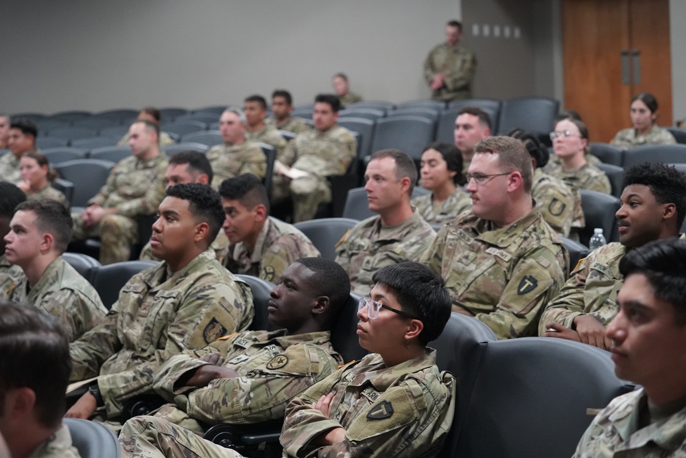 Benefits seminar on Camp Mabry