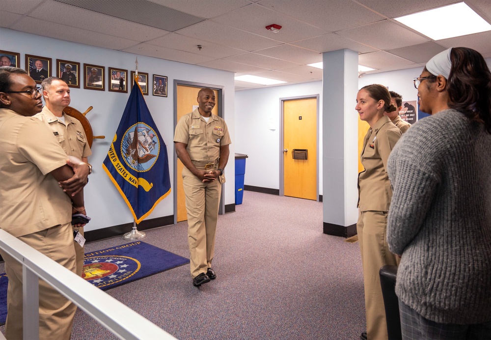 RDML Walker, CNRC, visits NTAG Philadelphia