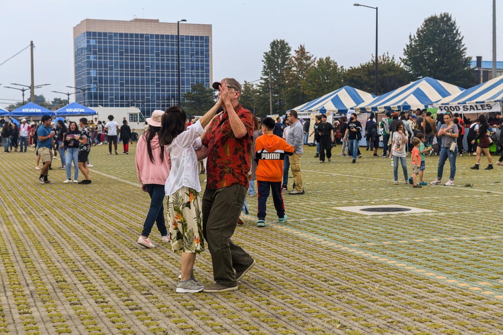 Humphreys,Pyeongtaek: two communities share one heartbeat