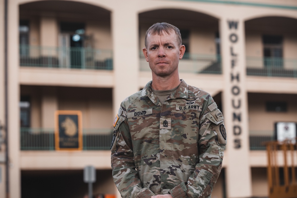 Soldier applies makeshift tourniquet to car crash victim