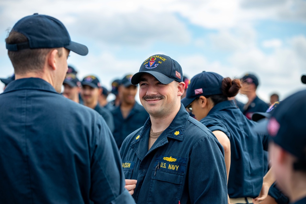 USS Ramage Holds All Hands Call