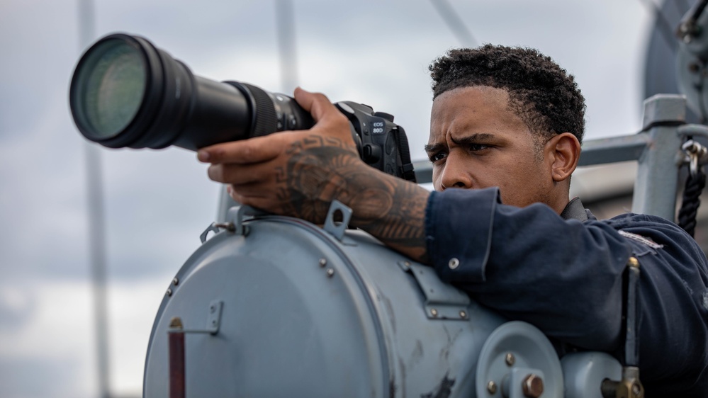 USS Ramage Holds All Hands Call