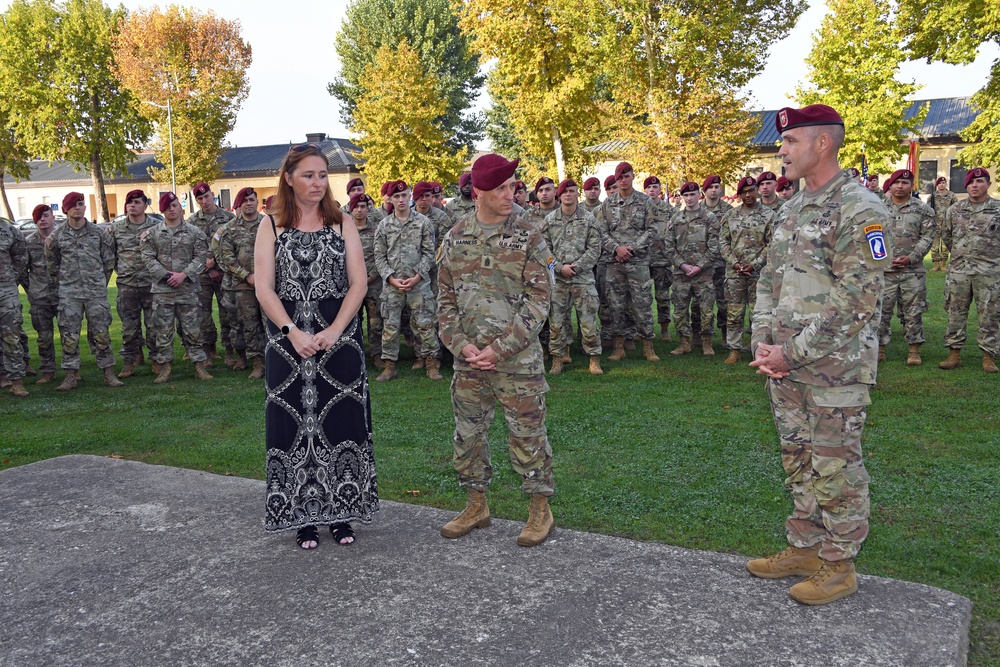 1st Battalion, 503rd Parachute Infantry Regiment, 173rd Airborne Brigade Award Ceremony