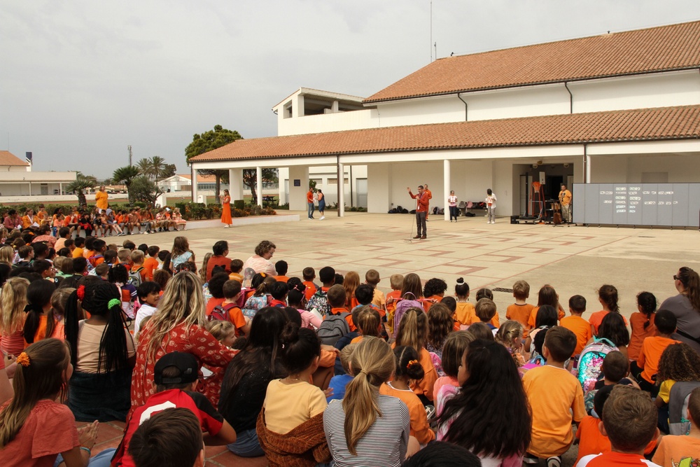 Rota Elementary School Holds Unity Day Assembly