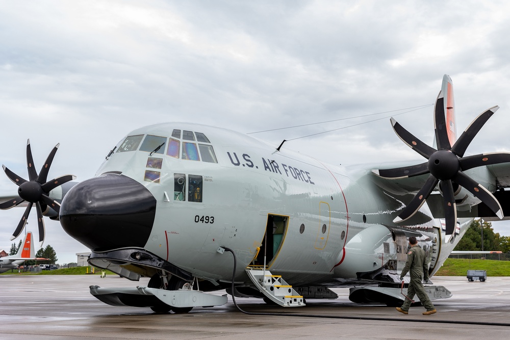 109th Airlift Wing aircrew tests new engine