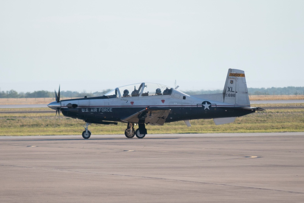 Laughlin AFB flight line photos 05 Oct. 2022