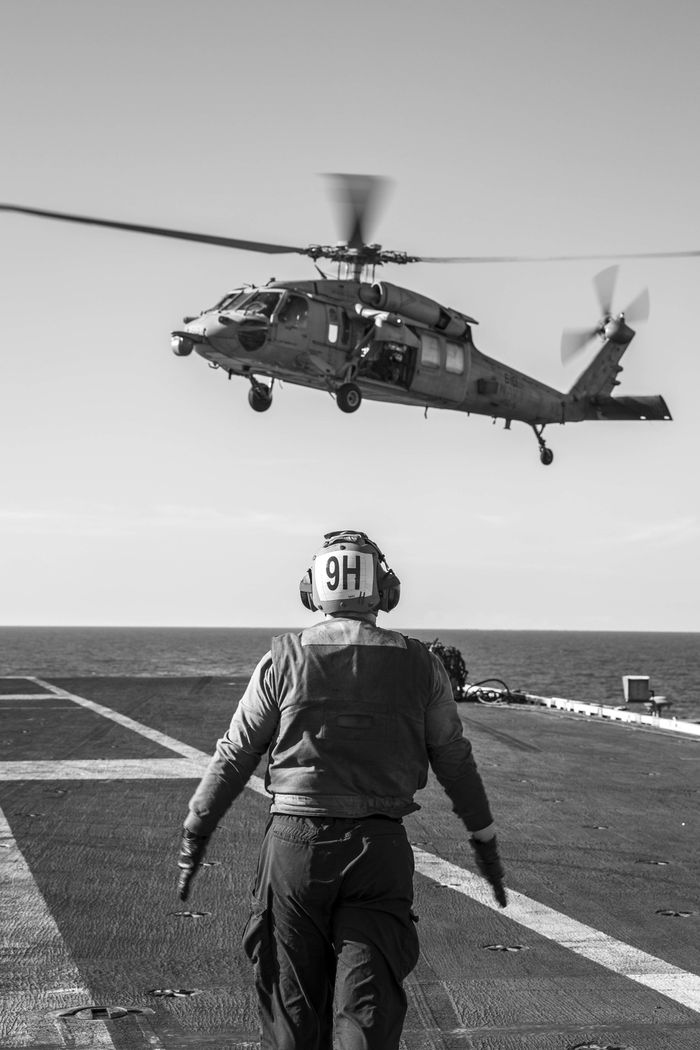 USS George H.W. Bush Vertical Replenishment