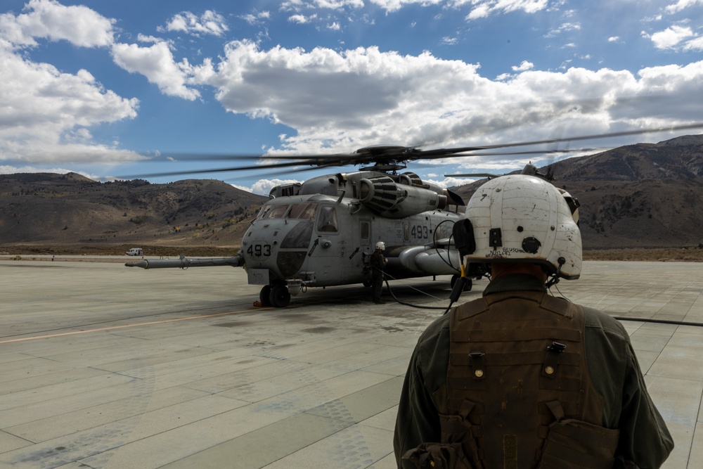 HMH-462 Conducts Mountain Training Exercise 1-23