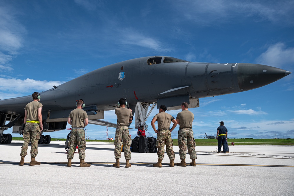 DVIDS - Images - B-1B Lancers Arrive At Andersen AFB For Bomber Task ...