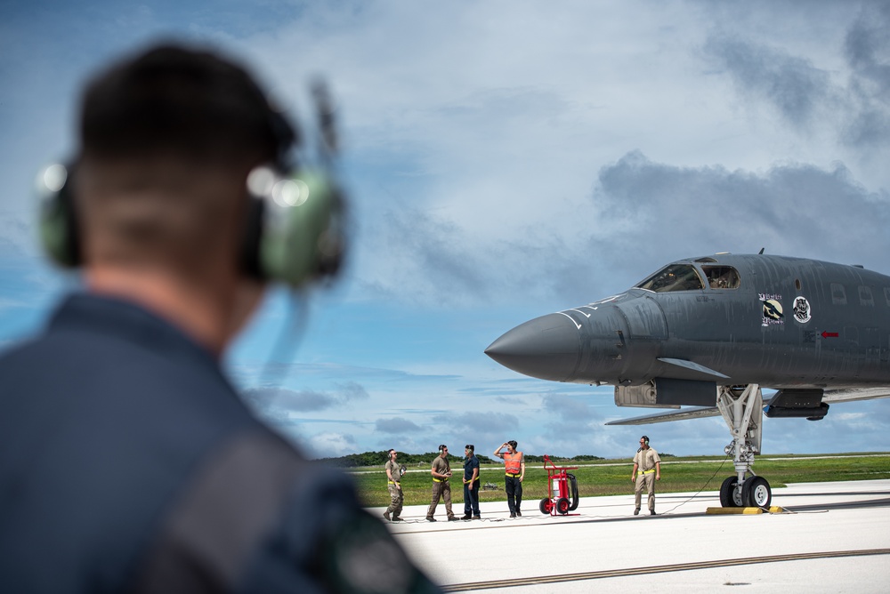 DVIDS - Images - B-1B Lancers Arrive At Andersen AFB For Bomber Task ...