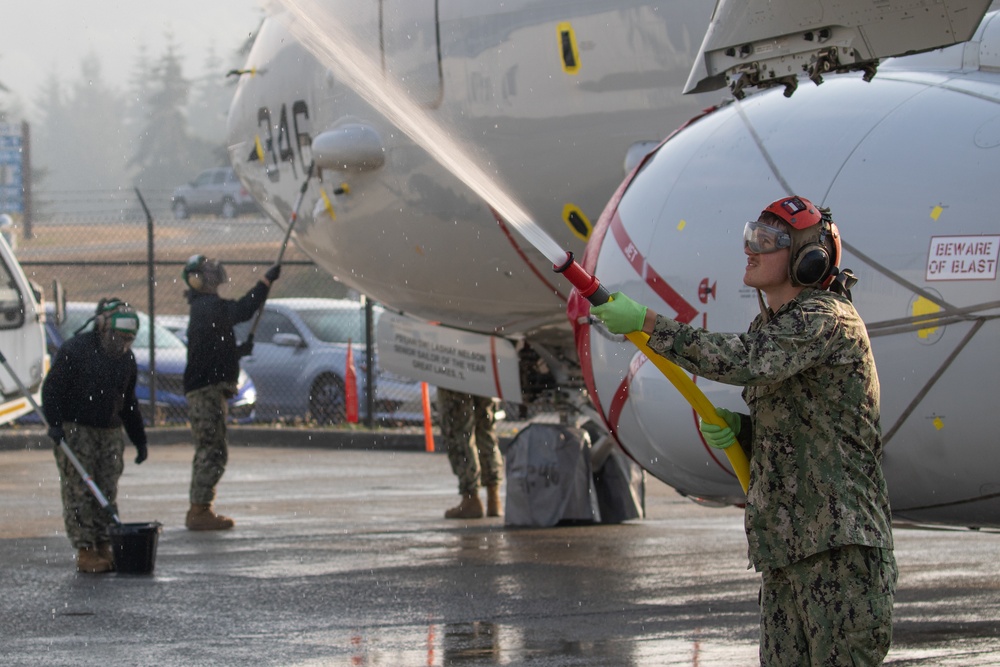 VP-46 Plane Wash