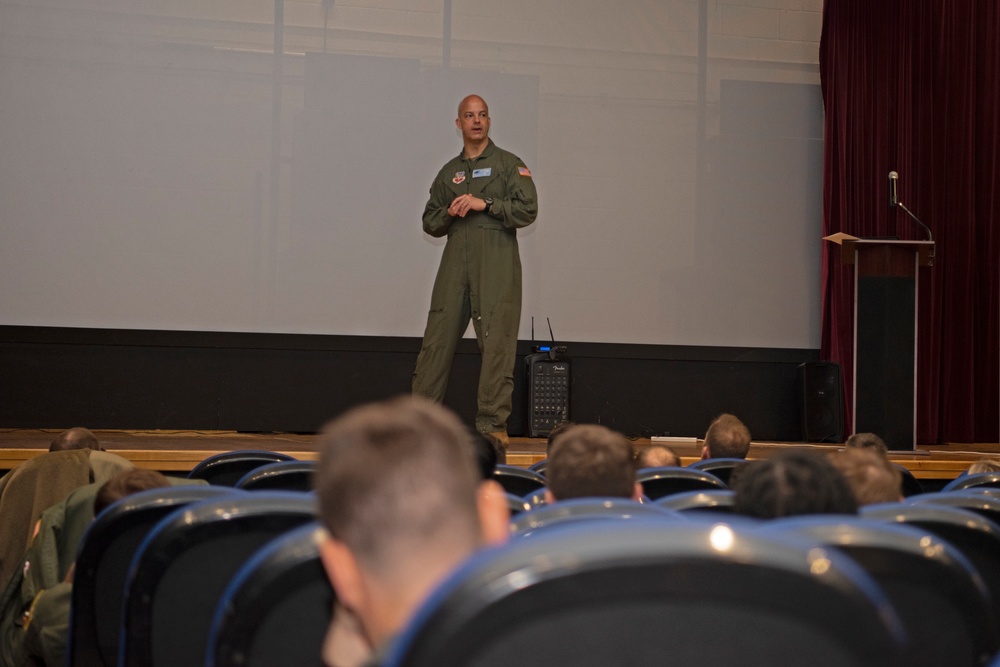 55th OG commander conducts first visit with Team Recon