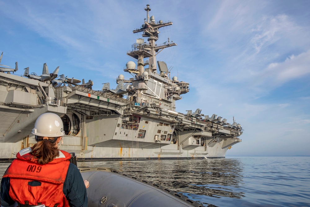 USS George H.W. Bush Small Boat Operations