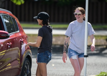 Hickam First Sergeants, JBPHH volunteers support water distribution sites