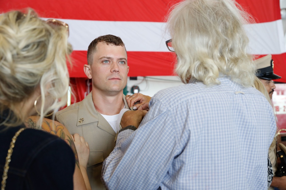 Abraham Lincoln hosts a chief petty officer pinning ceremony