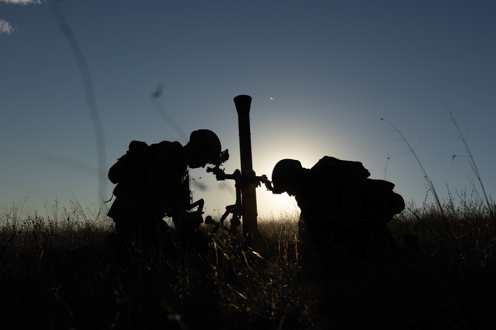 DVIDS - Images - Marines take on Range 800 during battalion field ...