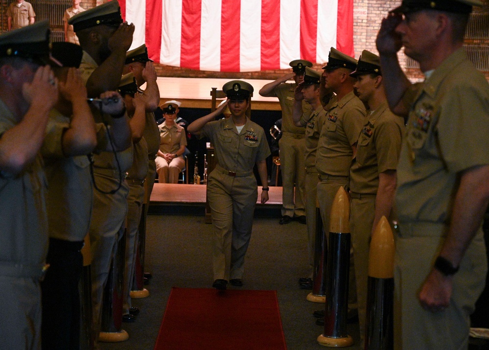 Sixteen CPOs pinned on NAVSTA GL