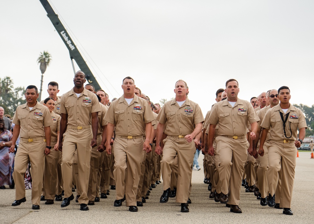 DVIDS - Images - U.S. Navy Band pins new Chief Petty Officers [Image 3 of  20]