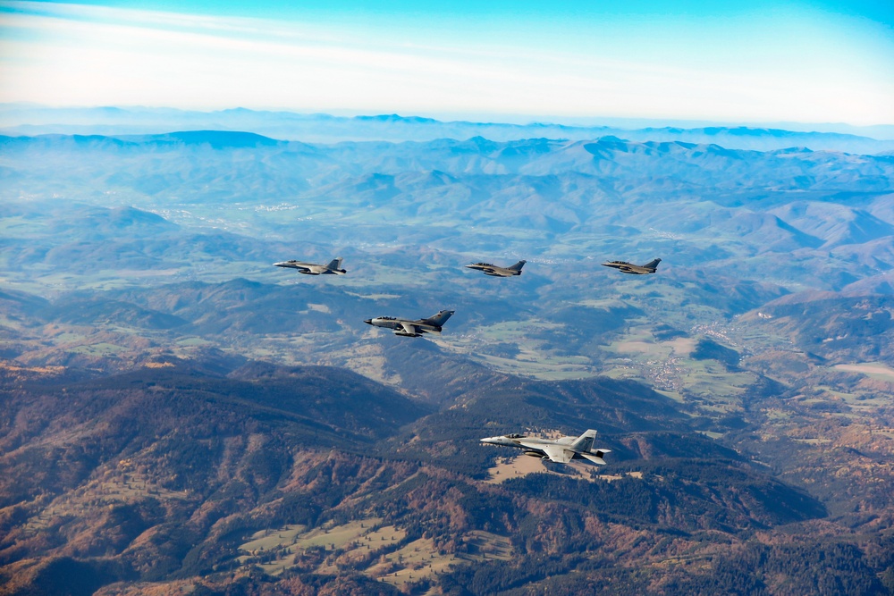 Multi-National Flight Operations during Neptune Strike 22.2