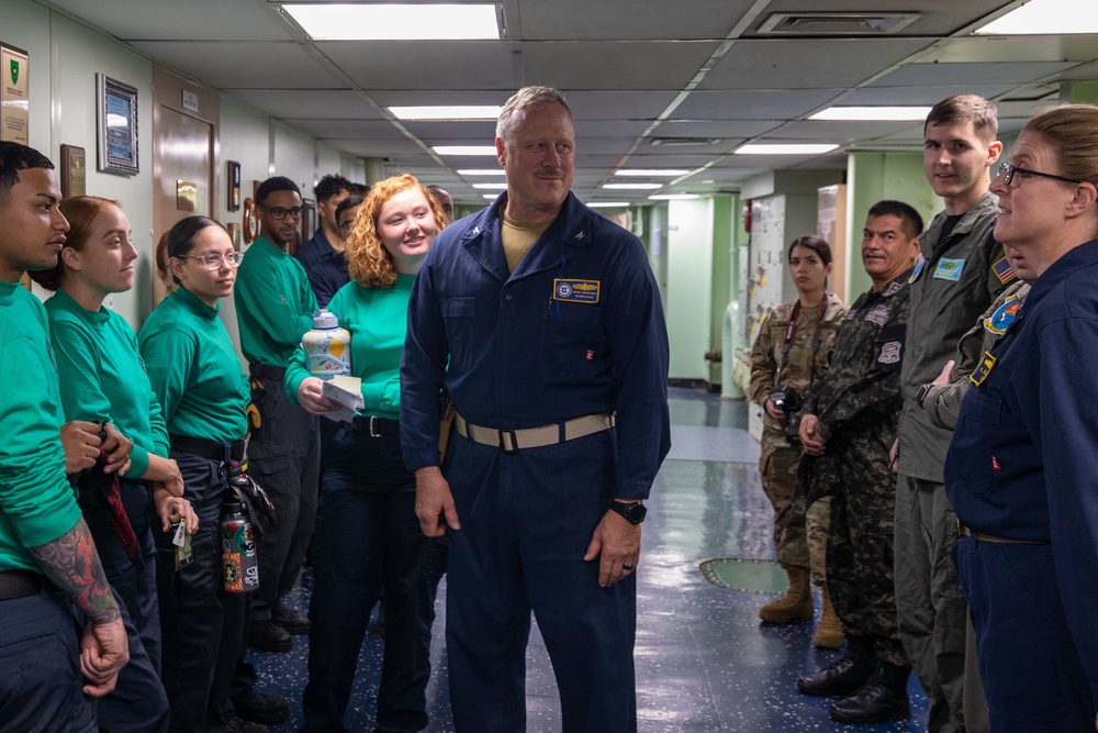 USNS COMFORT DEPARTS NAVAL STATION NORFOLK