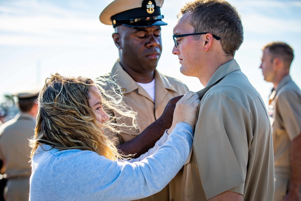 USS Ramage Holds Chief Pinning Ceremony