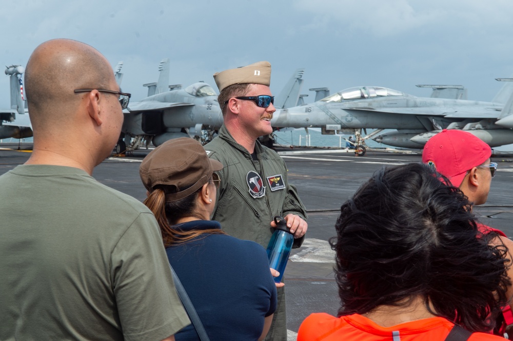 USS Ronald Reagan (CVN 76) hosts tours during a port visit to Manila