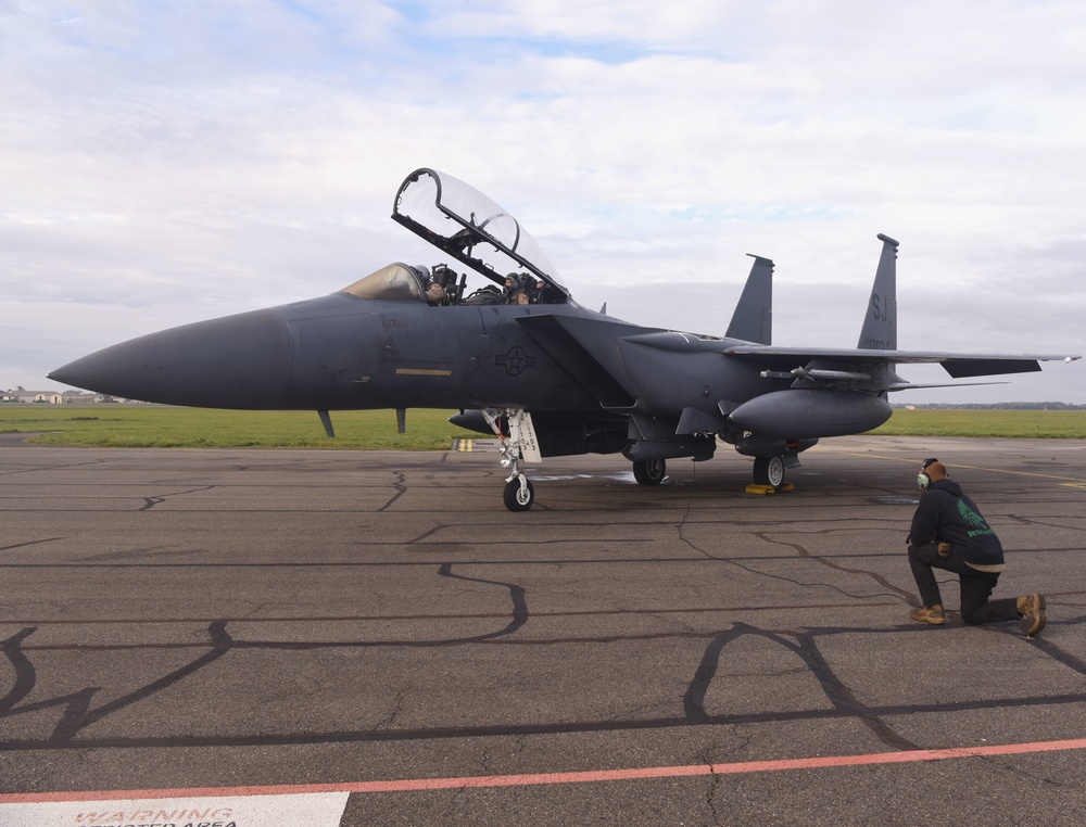Team Mildenhall provides support as Seymour-Johnson AFB F-15s pay flying visit