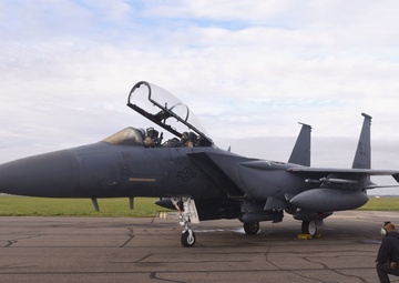 Team Mildenhall provides support as Seymour-Johnson AFB F-15s pay flying visit