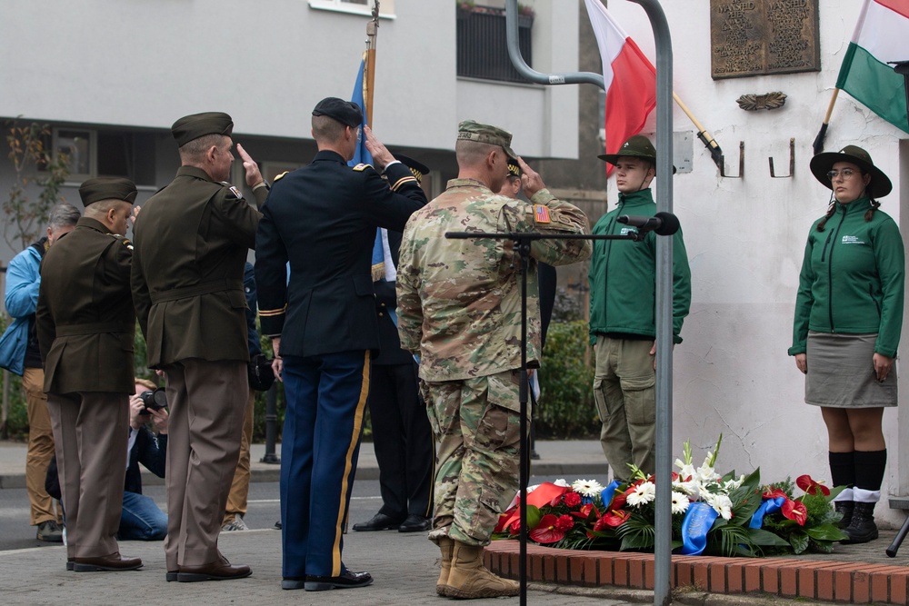 V Corps senior leaders join city official for memorial ceremony in Poznan