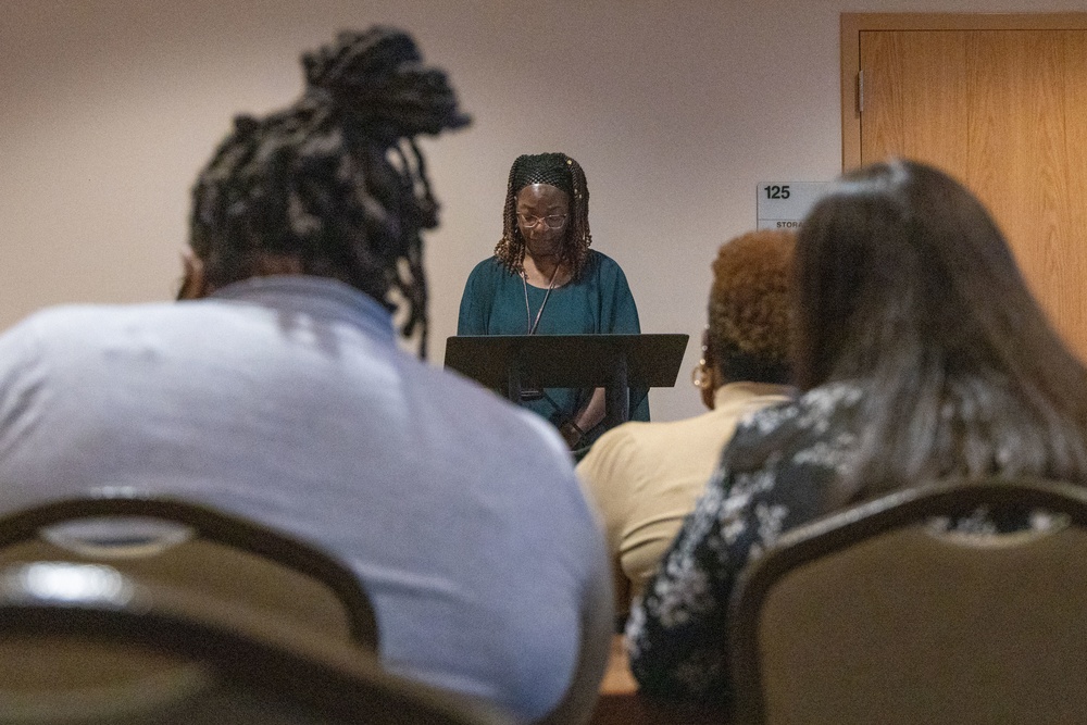 MCCS Family Advocacy Program's Candlelight Vigil