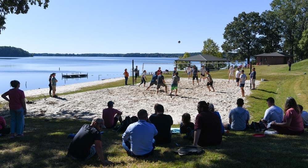 Arnold AFB holds Sports Day