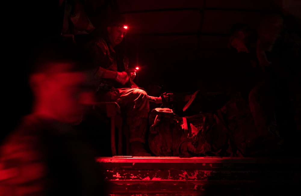 CJTF-HOA participates in French Desert Commando Course