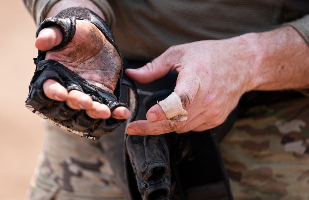 CJTF-HOA participates in French Desert Commando Course