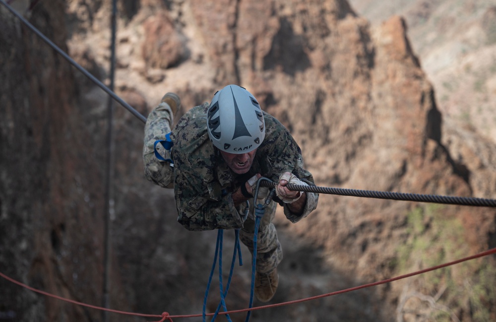 CJTF-HOA participates in French Desert Commando Course