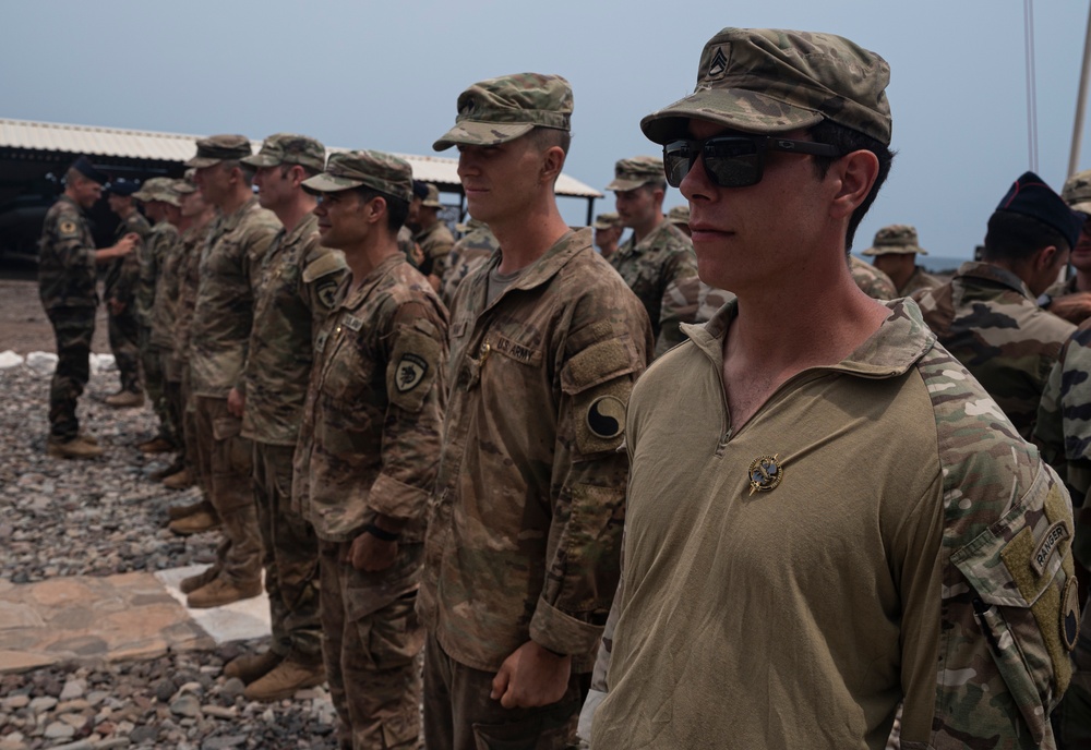 CJTF-HOA participates in French Desert Commando Course