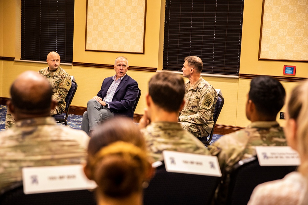 U.S. Senator Thom Tillis visits Fort Bragg to discuss installation’s facilities