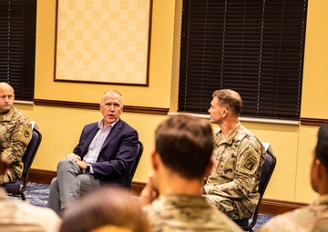 U.S. Senator Thom Tillis visits Fort Bragg to discuss installation’s facilities