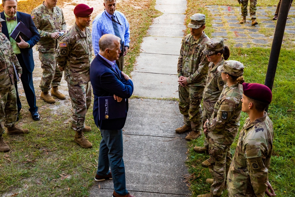 U.S. Senator Thom Tillis visits Fort Bragg to discuss installation’s facilities