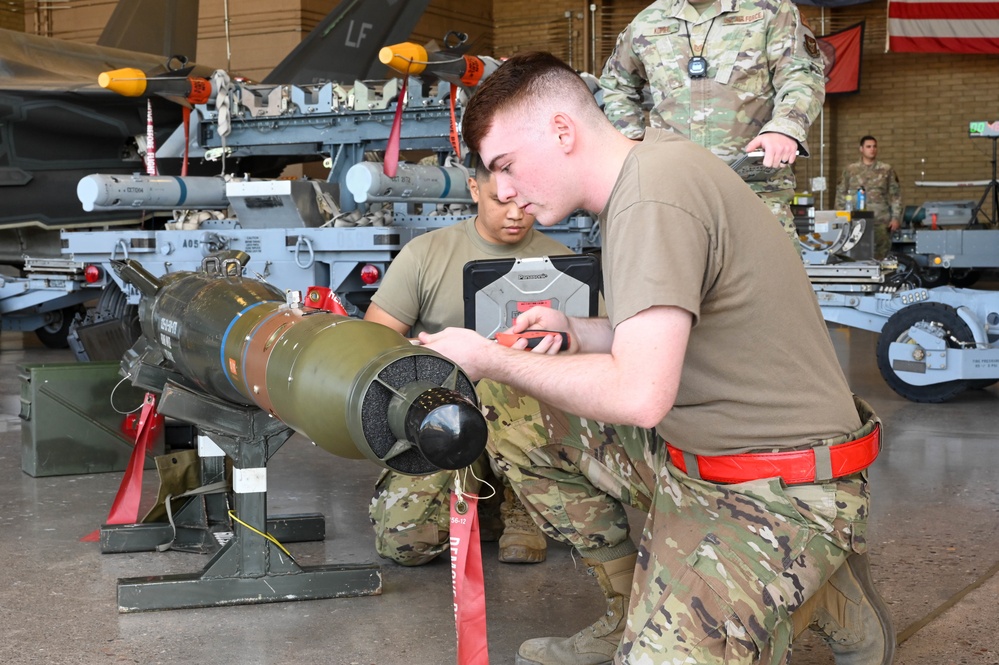 56th MXG 3rd Quarter Weapons Load Competition