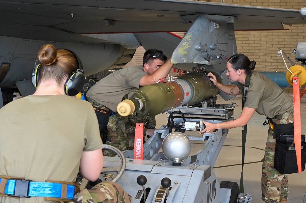 56th MXG 3rd Quarter Weapons Load Competition