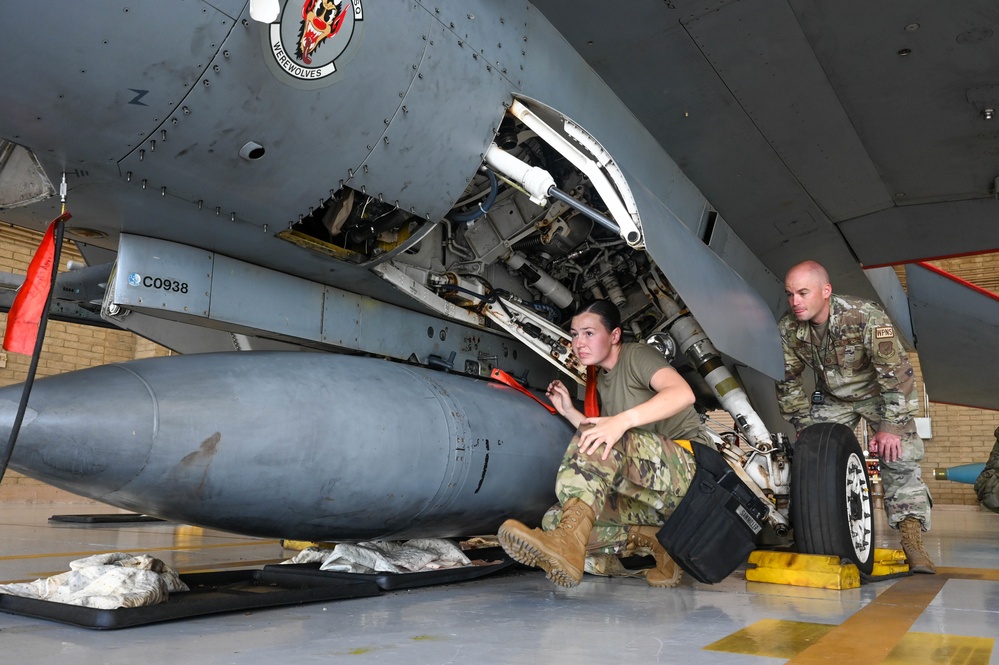 56th MXG 3rd Quarter Weapons Load Competition