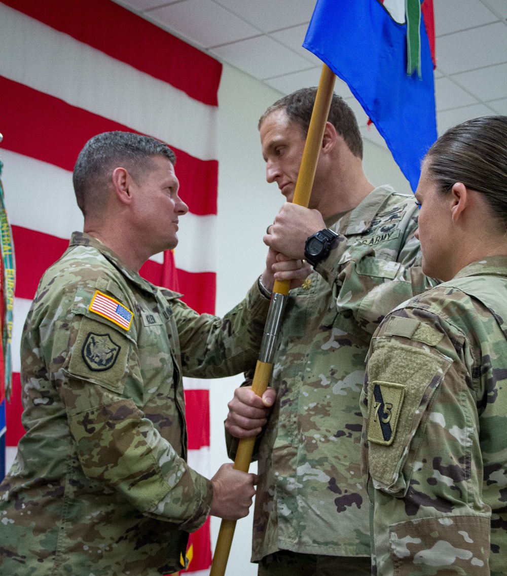 Hail and Farewell: 75th Innovation Command hosts change of command ceremony